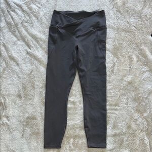 Fabletics Gray Leggings Athletic Stretchy‎ Full-Length